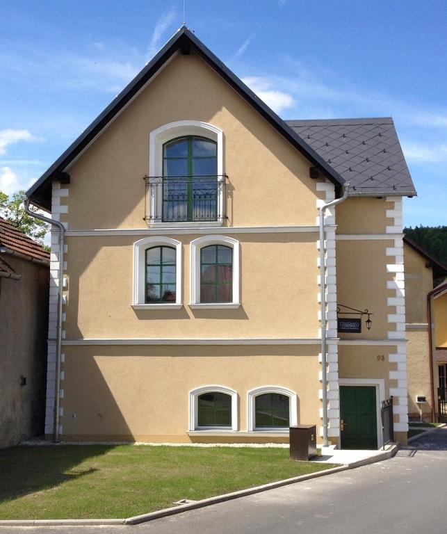 Old House Acomodação com café da manhã Hradec nad Moravici Exterior foto